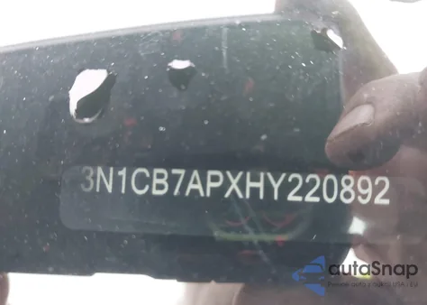 2017 Nissan Sentra Sr Turbo z USA, uszkodzony, nr VIN 3N1CB7APXHY220892